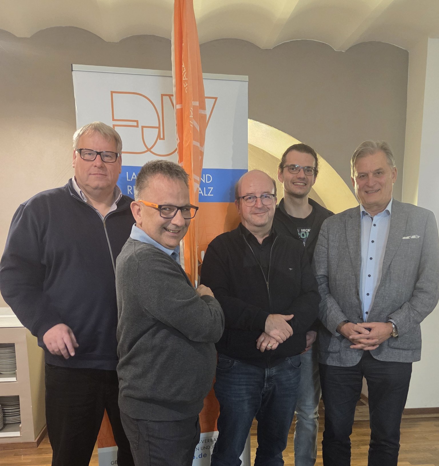  – Der neue Vorstand (v.l.): Klaus Bente, Torsten Kirchmann, Jürgen Krämer, Julian Weinert und Jan-Hendrik Driessen. Nicht im Bild: Elke Pfeifer