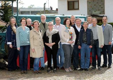  – Der neue Landesvorstand (v.re.): Ilja Tüchter, Felix Peitz, Axel Holz, Gerd Stuhlfauth,Michael Hasslinger, Rudolf Blank, Andrea Wohlfart, Andreas Danner, Conny Becker, Uwe Reitz, Geschäftsführerin Gisela Schmoldt, Jürgen Krämer, Steffi Blinn und Sabine Krösser, (Jürgen Fritsch fehlt). Foto: Björn Kray Iversen